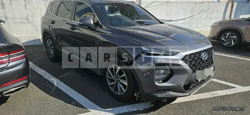 Photo 2 of 17: 2019 Hyundai Santa Fe TM — Korean insurance auction