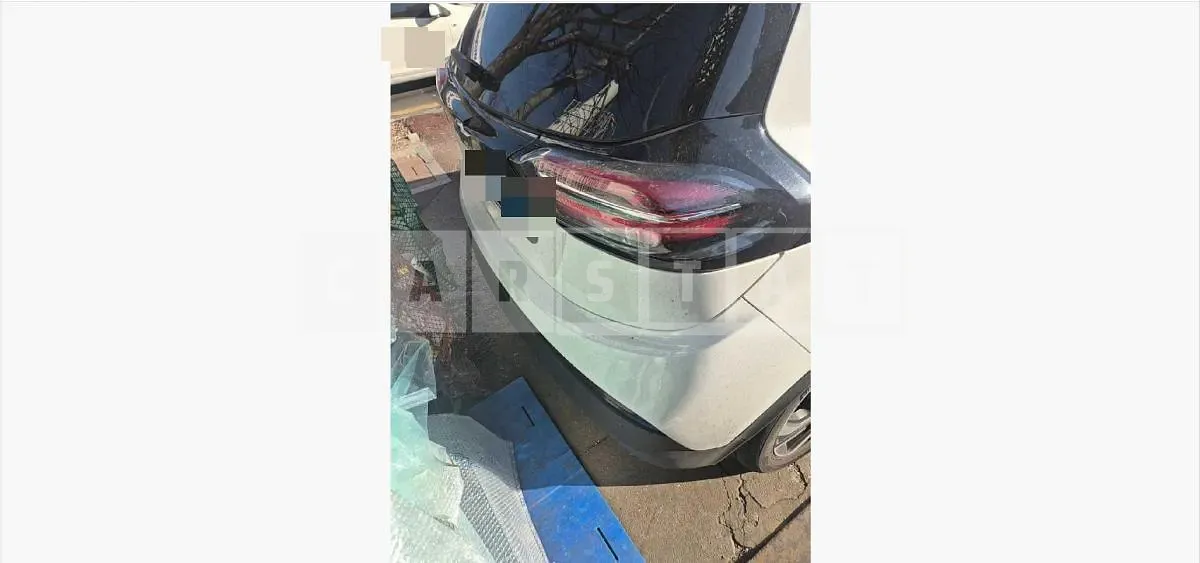 Photo 2 of 19: 2022 Chevrolet Volt Electric Car — Korean insurance auction