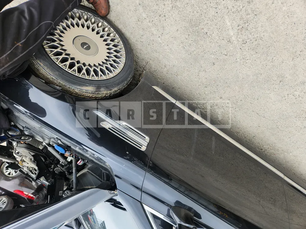 Photo 2 of 38: 2018 Genesis G90 3.8 — Korean insurance auction