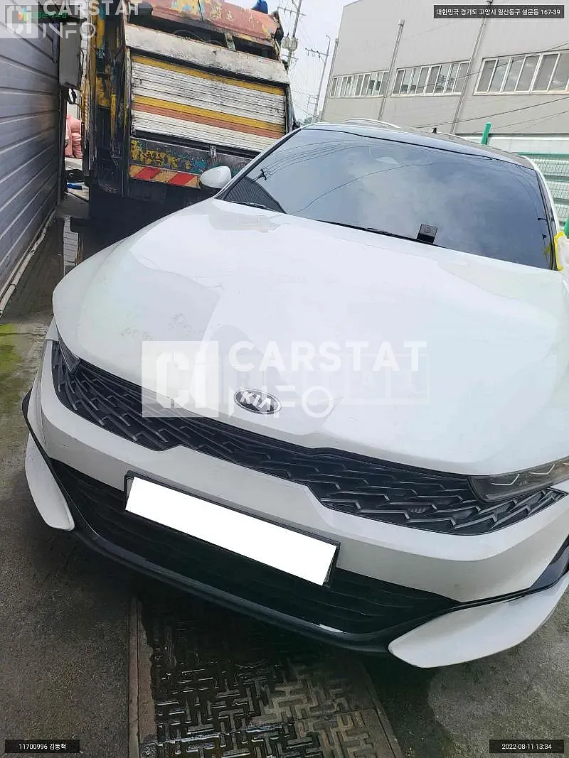 Photo 2 of 10: 2020 Kia K5, VIN KNAG2412BLA013889 — Korean insurance auction