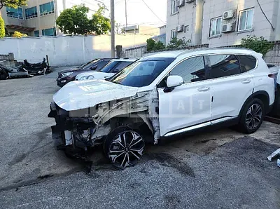 Photo 1 of 10: 2020 Hyundai Santa Fe — Korean insurance auction