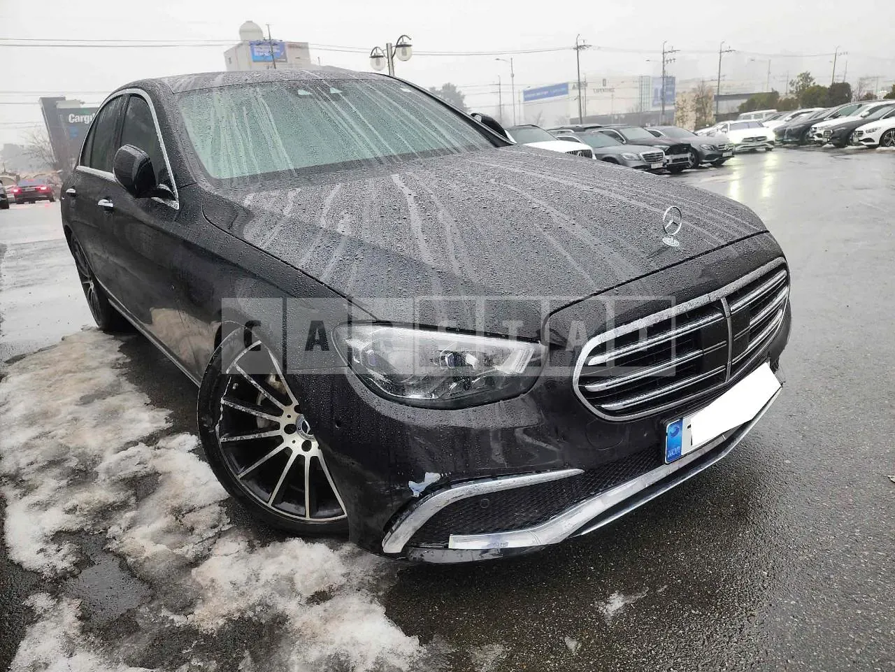 Photo 2 of 21: 2021 Mercedes-Benz E250, VIN W1KZF4FB5MA915213 — Korean insurance auction
