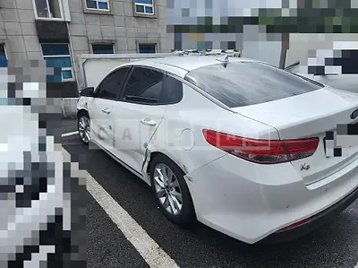 Photo 1 of 17: 2016 Kia K5 2.0(LPG) — Korean insurance auction