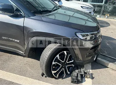 Photo 1 of 12: 2022 Jeep Straw Compass 2.4 AWD — Korean insurance auction