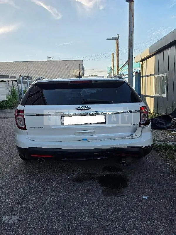 Photo 2 of 19: 2015 Ford Explorer (Limited), VIN 1FM5K8F86FGA98667 — Korean insurance auction