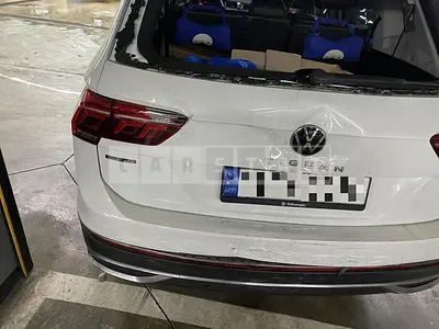 Photo 1 of 28: 2023 Volkswagen Tiguan All Space — Korean insurance auction