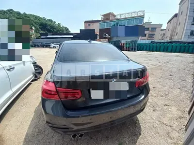 Photo 1 of 22: 2015 BMW 320d, VIN WBA8C5102GK635755 — Korean insurance auction