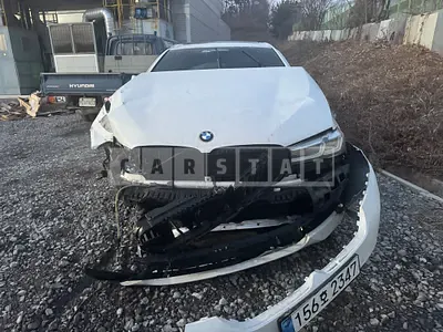 Photo 1 of 27: 2021 BMW 520i — Korean insurance auction