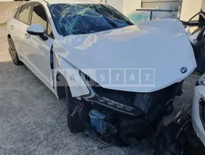 Photo 1 of 12: 2021 Kia K5 — Korean insurance auction