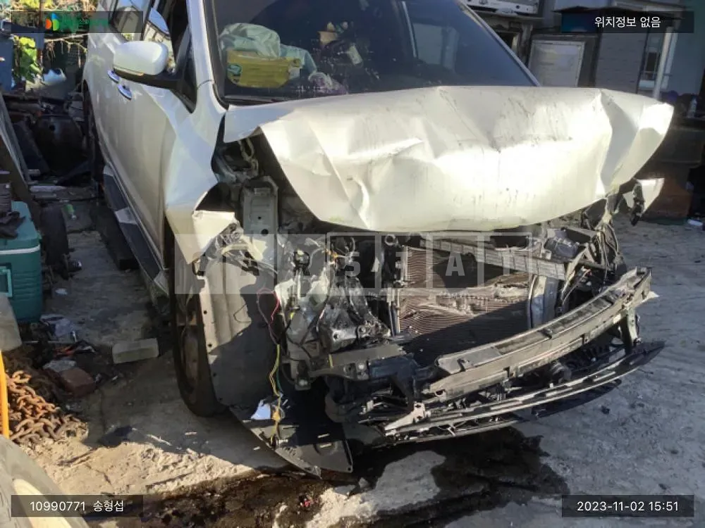 Photo 2 of 16: 2015 Kia Carnival, VIN KNAMB81ABGS166350 — Korean insurance auction