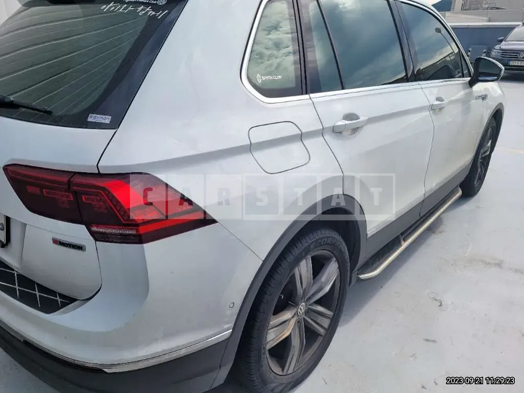 Photo 2 of 8: 2018 Volkswagen Tiguan 2.0 TDI 4MOTION, VIN WVGZZZ5NZJW951403 — Korean insurance auction