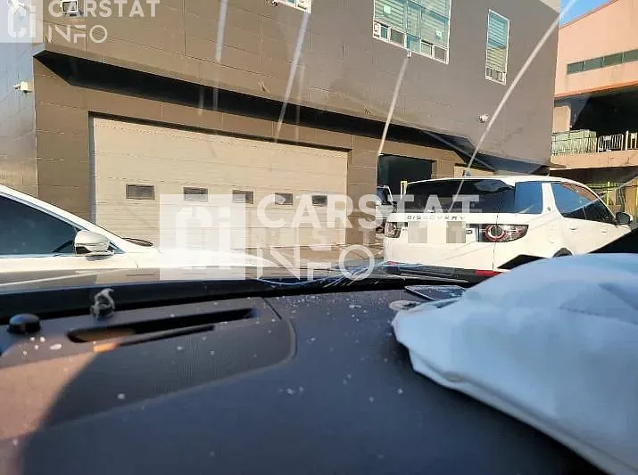 Photo 2 of 28: 2017 Land Rover Range Rover Bella D300 — Korean insurance auction