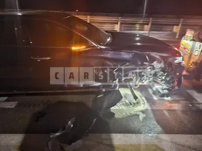 Photo 1 of 18: 2019 Genesis G70, VIN KMTG341ADKU048296 — Korean insurance auction