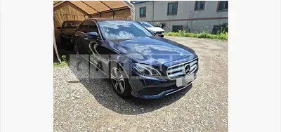 Photo 1 of 32: 2019 Mercedes-Benz E 300 — Korean insurance auction