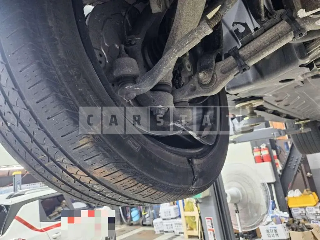 Photo 2 of 10: 2018 Mercedes-Benz GLC220 d 4Matic Coupe — Korean insurance auction