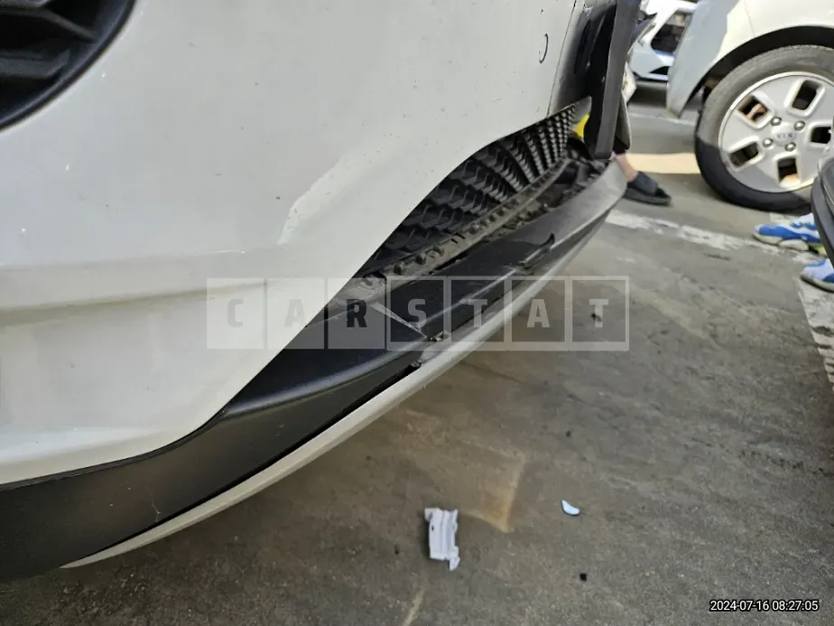 Photo 2 of 38: 2018 Jaguar E-Pace P250 — Korean insurance auction