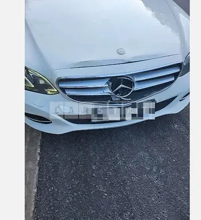 Photo 1 of 2: 2015 Mercedes-Benz E250 BlueTec 4Matic — Korean insurance auction
