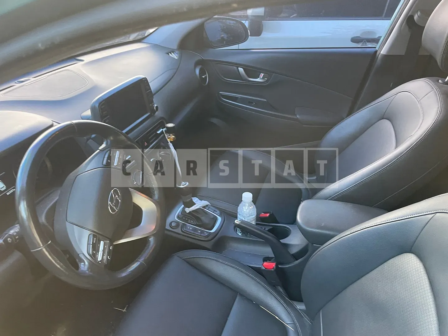 Photo 2 of 27: 2018 Hyundai Kona, VIN KMHK3816GJU020526 — Korean insurance auction