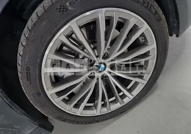 Photo 2 of 9: 2021 BMW 330e, VIN WBA5P710XMFL01626 — Korean insurance auction