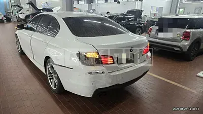 Photo 1 of 30: 2016 BMW 520d — Korean insurance auction