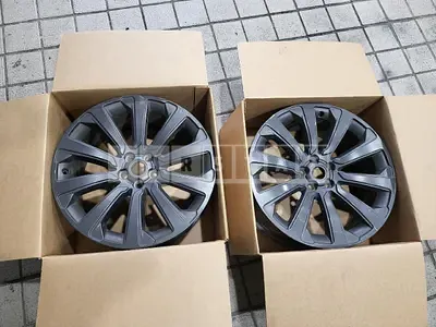 Photo 1 of 3: 2019 Land Rover (parts) Range Rover Bella D300 Wheel — Korean insurance auction