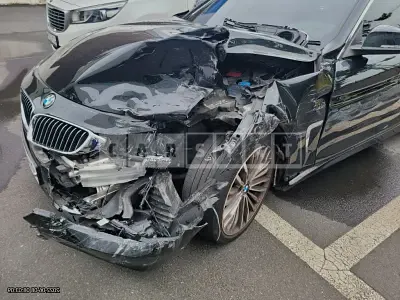 Photo 1 of 9: 2019 BMW 430i Convertible, VIN WBA4Z110XKEF34947 — Korean insurance auction