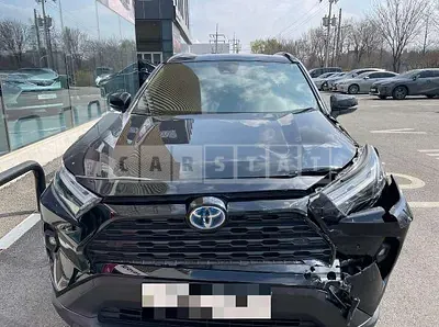 Photo 1 of 26: 2022 Toyota Love 4 Hybrid — Korean insurance auction