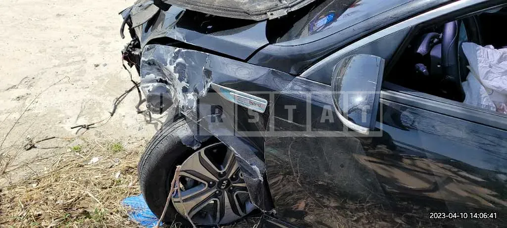 Photo 2 of 20: 2018 Kia K5, VIN KNAGT41EBJA021164 — Korean insurance auction