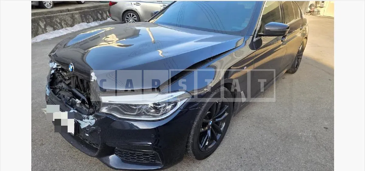 Photo 2 of 9: 2017 BMW 520d — Korean insurance auction