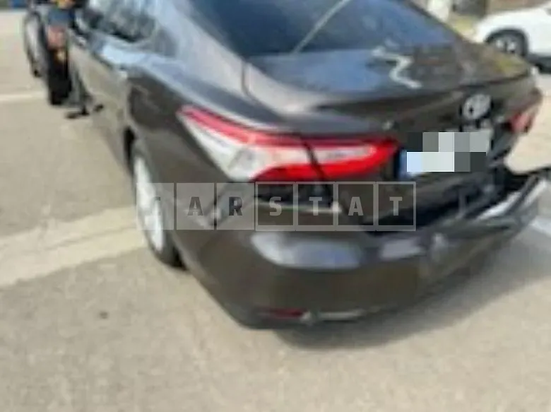 Photo 2 of 20: 2021 Toyota Camry Hybrid LE — Korean insurance auction