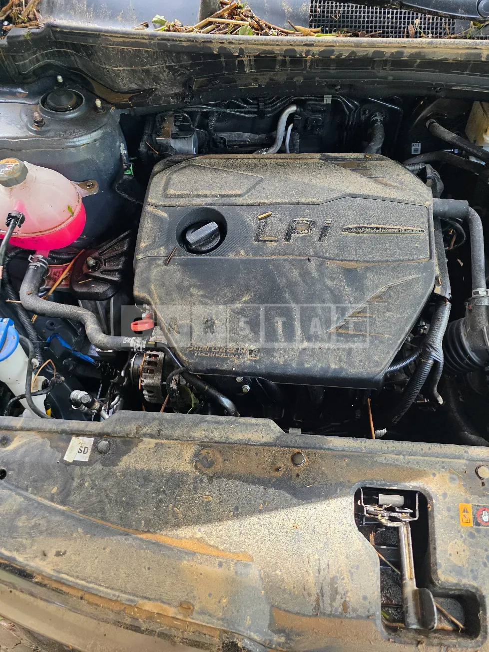 Photo 2 of 8: 2023 Kia Sportage, VIN KNAPV81JBPK149279 — Korean insurance auction