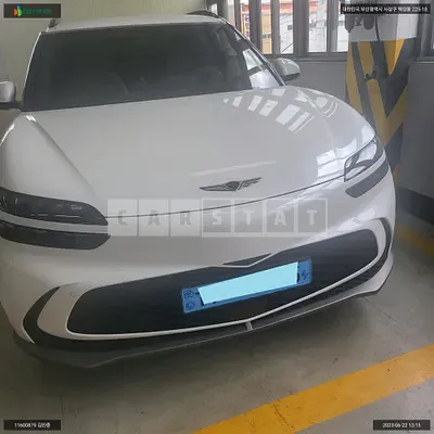 Photo 1 of 22: 2022 Genesis GV60, VIN KMTKC81CPNU007226 — Korean insurance auction