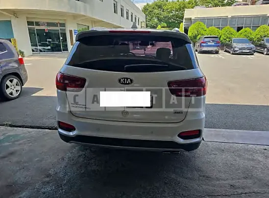 Photo 2 of 17: 2019 Kia Sorento — Korean insurance auction