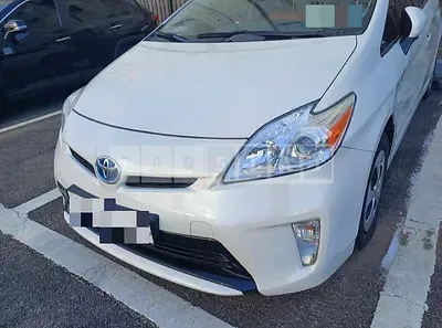 Photo 1 of 19: 2014 Toyota Prius — Korean insurance auction