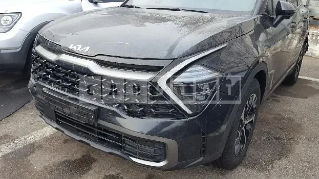 Photo 2 of 17: 2022 Kia Sportage, VIN KNAPW81GBNK000726 — Korean insurance auction