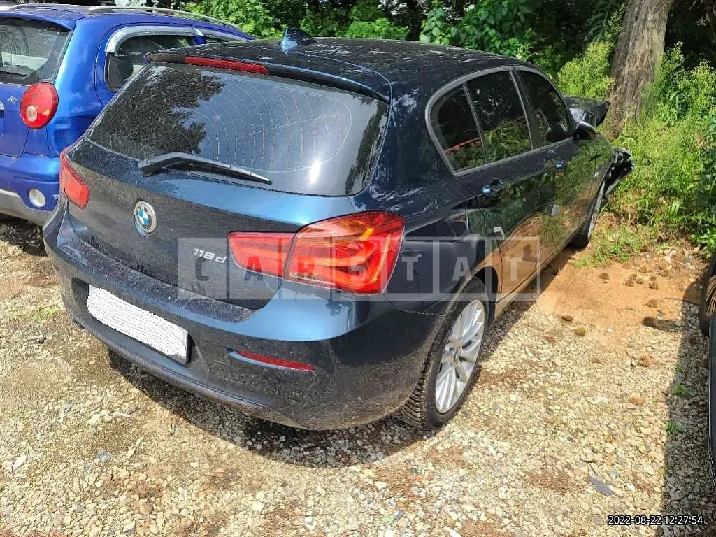 Photo 2 of 8: 2016 BMW 118d, VIN WBA1S5102G5A78173 — Korean insurance auction