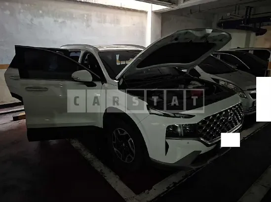 Photo 2 of 10: 2023 Hyundai Santa Fe — Korean insurance auction