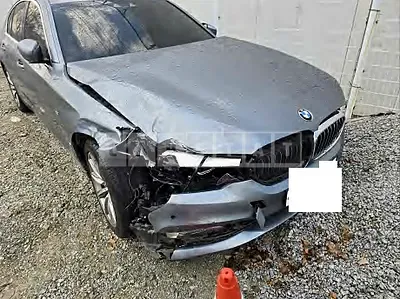Photo 1 of 10: 2018 BMW 520i — Korean insurance auction