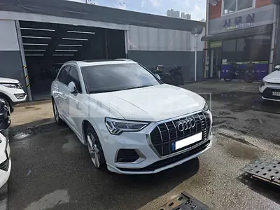 Photo 1 of 10: 2020 Audi Q3 35 TDI, VIN WAUZZZF33L1114556 — Korean insurance auction
