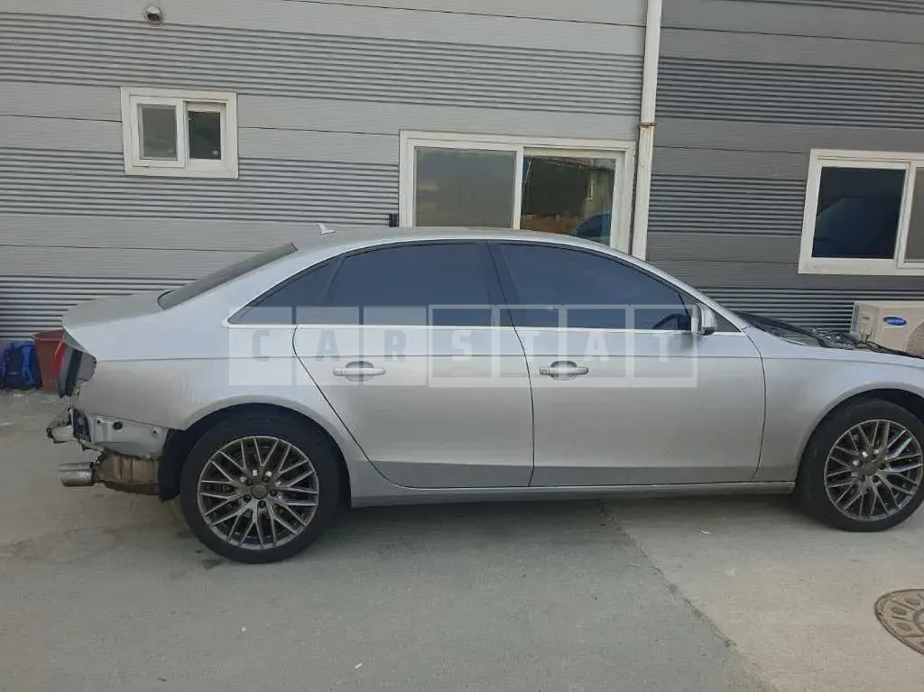 Photo 2 of 8: 2016 Audi A4 30 TDI, VIN WAUZZZ8K9GN006266 — Korean insurance auction