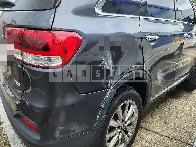 Photo 2 of 13: 2015 Kia Sorento 2.0 — Korean insurance auction