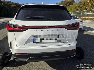 Photo 1 of 9: 2023 Lexus NX350h — Korean insurance auction