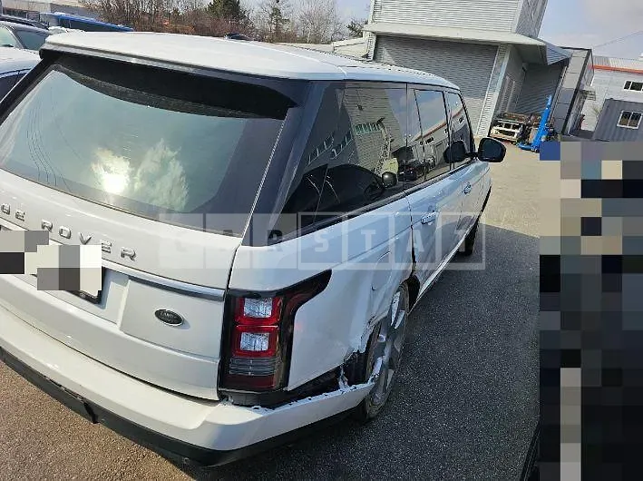 Photo 2 of 37: 2015 Land Rover Range Rover 4.4d — Korean insurance auction