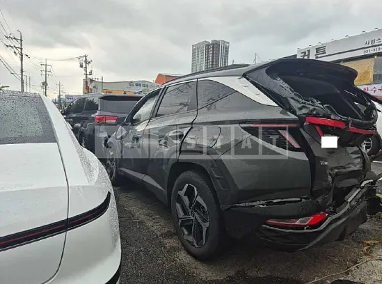 Photo 2 of 28: 2021 Hyundai Tucson — Korean insurance auction