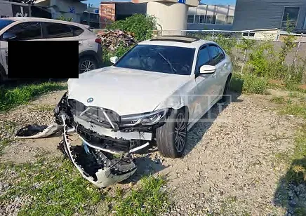 Photo 2 of 15: 2020 BMW 320i M Sport Package, VIN WBA5X5106LFJ48892 — Korean insurance auction