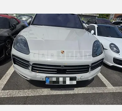 Photo 1 of 27: 2022 Porsche Cayenne — Korean insurance auction