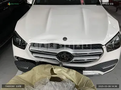 2019 Mercedes-Benz GLE 300d 4MATIC