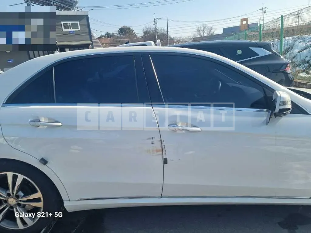 Photo 2 of 13: 2016 Mercedes-Benz E220 BlueTec — Korean insurance auction