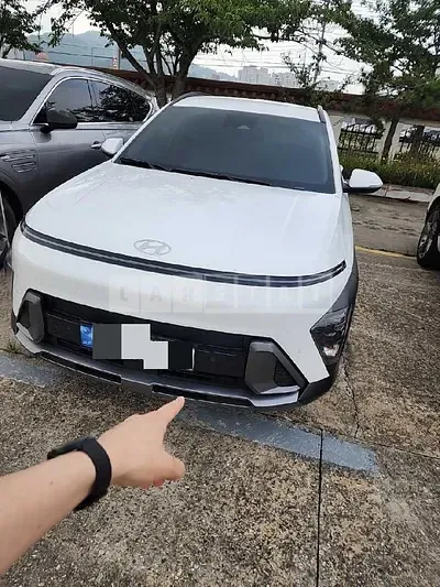 Photo 1 of 48: 2023 Hyundai Kona Hybrid — Korean insurance auction