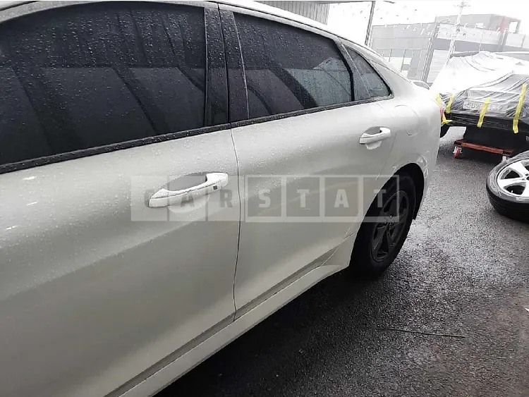 Photo 2 of 29: 2020 Kia K5, VIN KNAG541BBLA008560 — Korean insurance auction